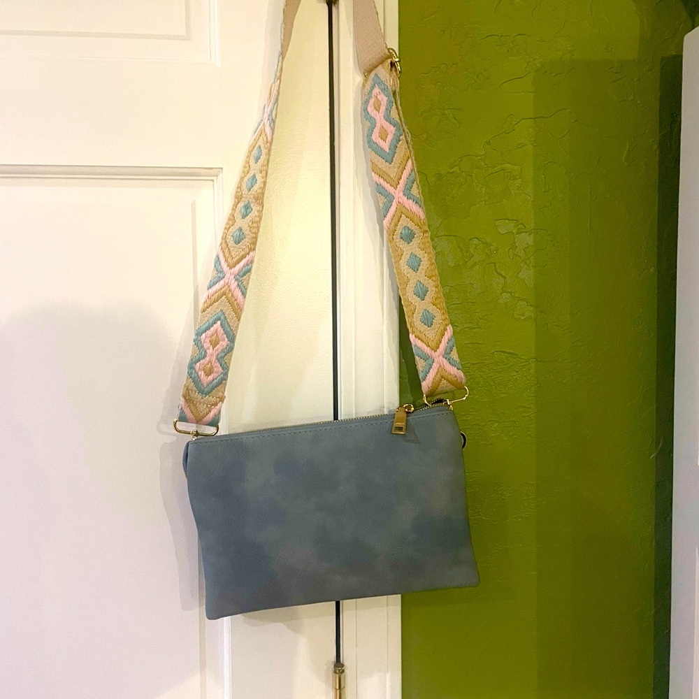Jen & Co Stylish Gray Crossbody Bag